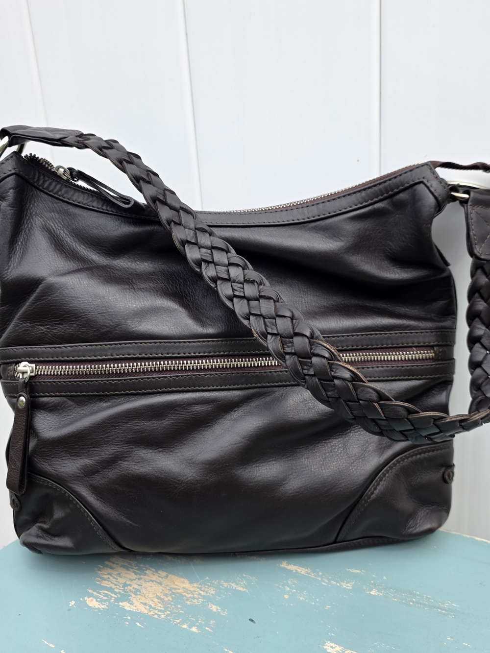 ILI New York Genuine Leather Hobo Shoulder Bag